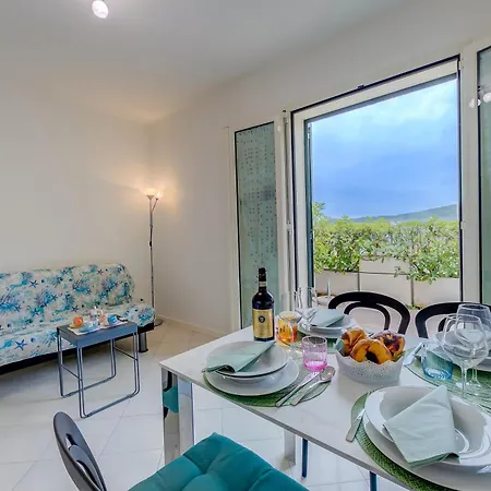 Mareazzurro Hill- Panorama View - Happy Apartamento Civezza